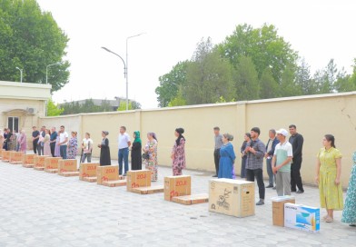 Sariosiyolik 17 ta yoshlar va ayollar daftariga turgan fuqarolarning bandligini ta’minlash uchun asbob-uskuna va jihozlar topshirildi