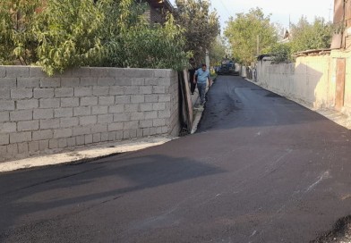 Tashabbus natijasi: Mahalla ichki yo‘llariga asfalt yotqizildi