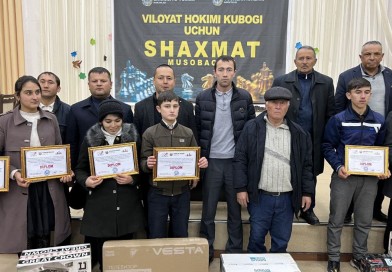 Shahmat bo‘yicha tuman bosqichi g‘oliblari aniqlandi  Kuni kecha xabar berganimizdek bugun tumandagi 12-sonli umumta‘lim maktabida 7 yoshdan 30 yoshgacha bo'lgan yoshlar oʻrtasida sportning  shaxmat turi boʻyicha 